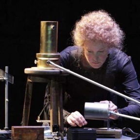 Theater review: 'Radiance: The Passion of Marie Curie' at Geffen Playhouse