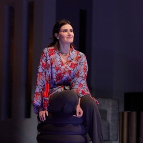 See Idina Menzel in Geffen Playhouse Staging of Skintight