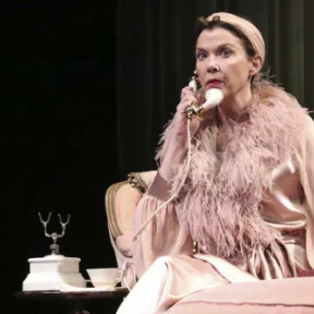 L.A. Theater Review: ‘Ruth Draper’s Monologues’ Starring Annette Bening