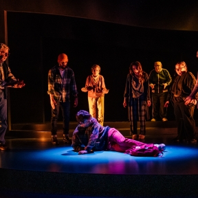 In ‘The Reservoir,’ bubbies, tough love & Jazzercise pave the road to recovery