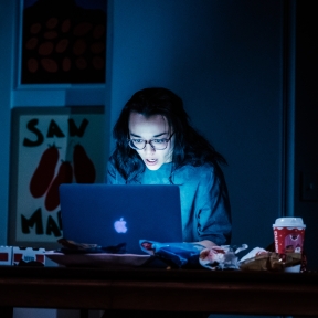 Theatre Review: Beth Hyland’s Riveting “Sylvia Sylvia Sylvia” at the Geffen Playhouse